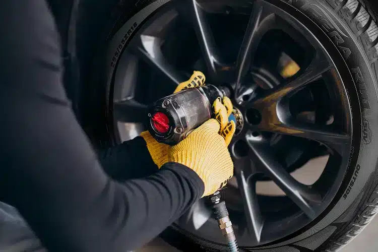 change car tire