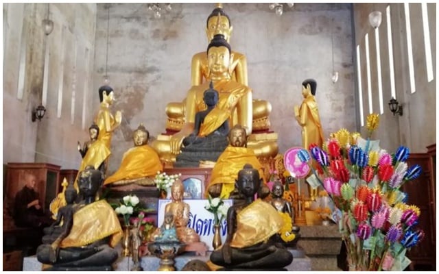 วัดกลางคลองสระบัว