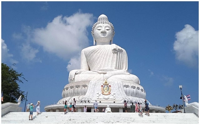 พระพุทธมิ่งมงคลเอกนาคคีรี หรือวัดพระใหญ่ภูเก็ต