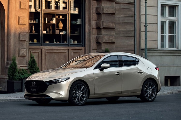Mazda ประหยัดน้ำมันไหม รวม 4 รถยนต์มาสด้ารักษ์โลก กินน้ำมันน้อย