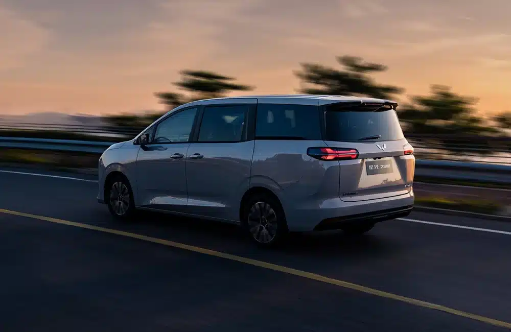 ราคา Wuling Starlight